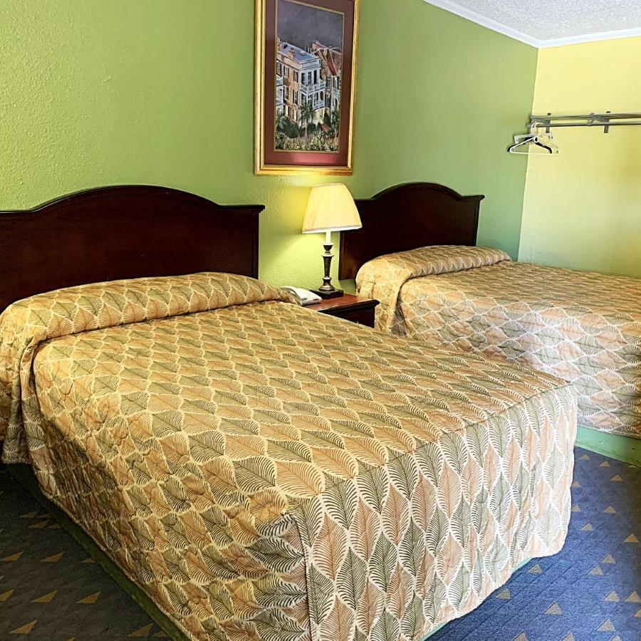 Luxury Inn Midland Luaran gambar